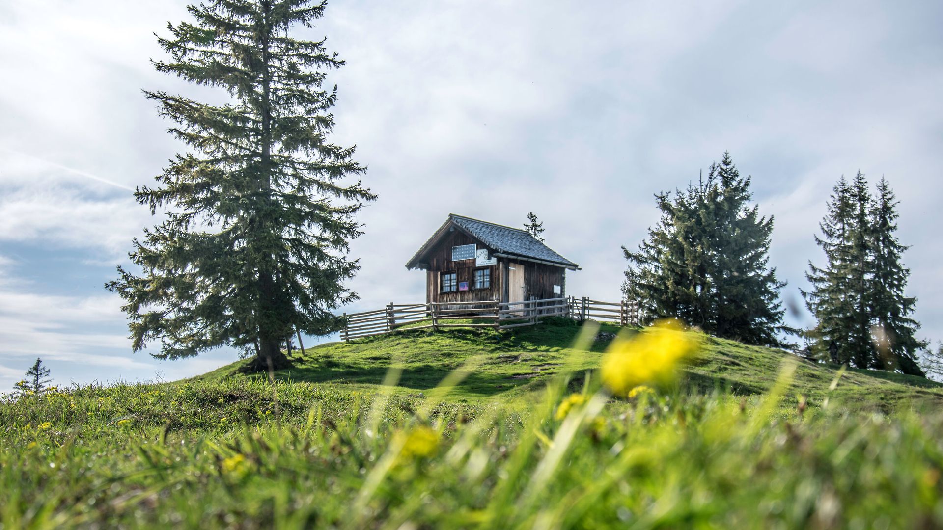 Die Bezoldhütte auf dem Toten Mann