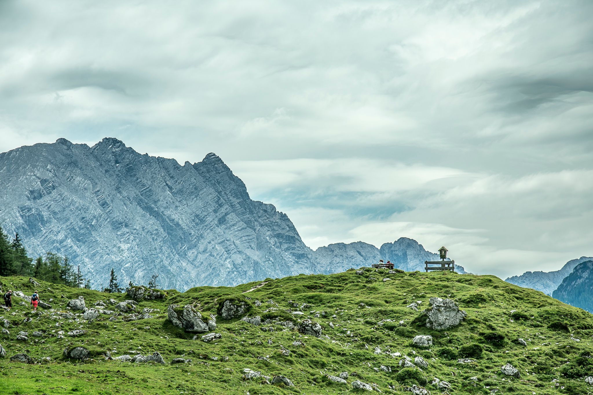 Die Watzmann Westwand von der Mordaualm gesehen